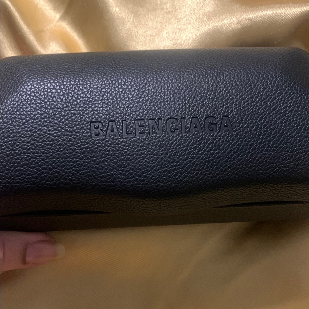 Balenciaga Red and Black Sunglasses with Red Lenses - Picture 11 of 11